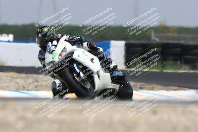 media/Jul-12-2025-Pacific Track Time (Sat) [[beecba6d8c]]/Group B/Turn 1 (1230pm)/